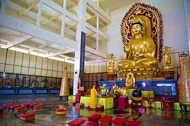 Vihara terbesar di Asia Tenggara, Vihara Avalokitesvara Graha 